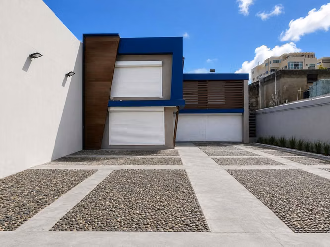 ALQUILER | LOCAL COMERCIAL DE 2 NIVELES | BELLA VISTA - Imagen 9