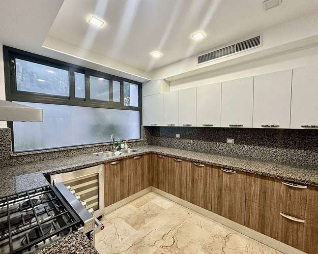 Amplio Apartamento Alquiler en Los Cacicazgos 
