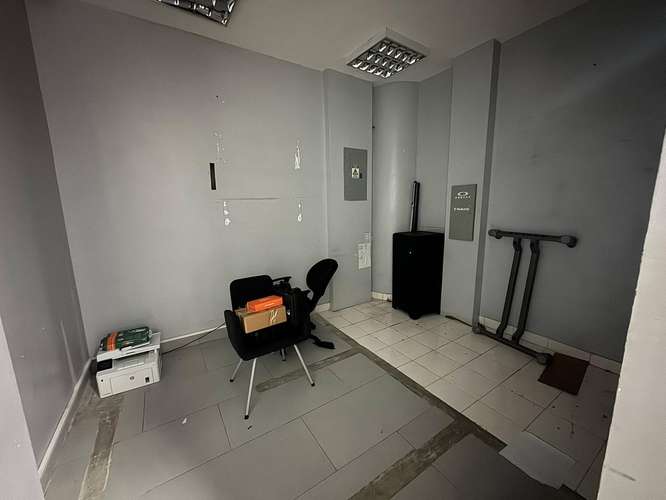 Excelente Local Comercial en Sambil - Imagen 6
