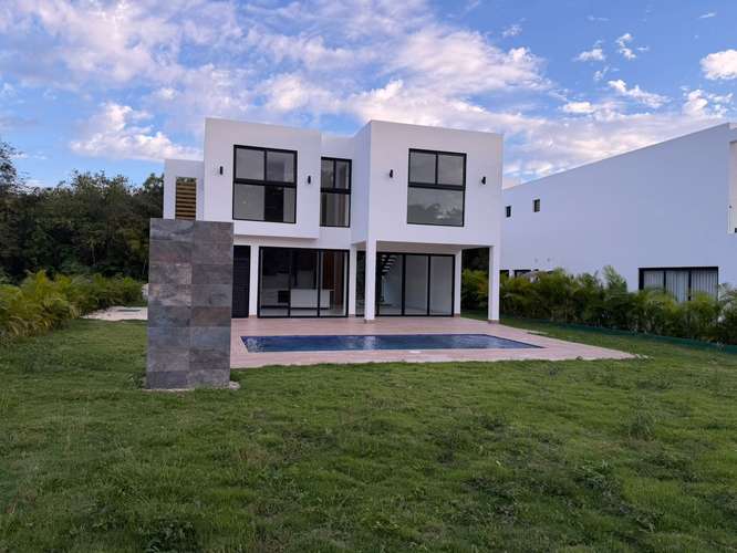 Vendo Villa en playa nueva romana - Imagen 2
