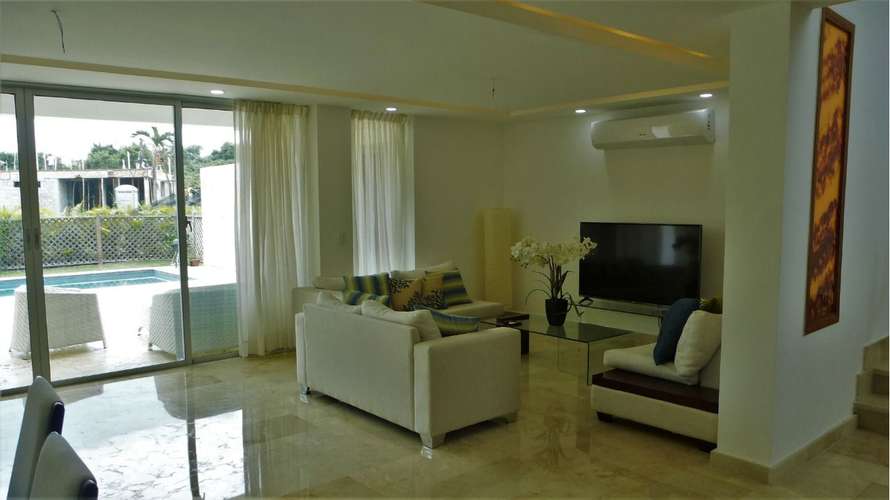 Vendo villa en playa nueva romana