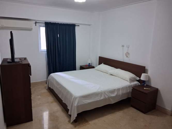Se alquila, Apartamento 3Hab Amueblado Piso Alto c/Vista, Piscina, Sauna, Lobby y Gym en Naco  - Imagen 10
