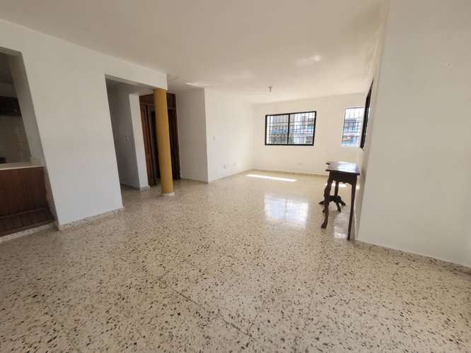 Apto en alquiler en El Millon 2 habitaciones  - Imagen 2