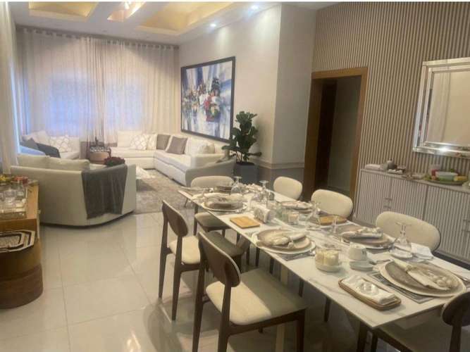 Apartamento amueblado en renta Cerca de Todo en el Ensanche Naco - Imagen 2