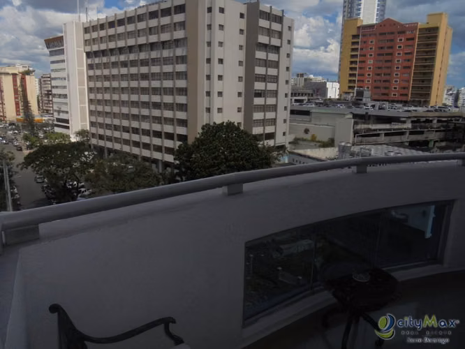 Apartamento Amueblado en Alquiler en el Naco - Imagen 8