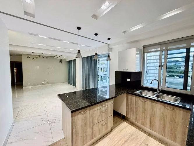 Apartamento en venta en Evaristo Morales dos habitaciones 130 mts2 - Imagen 6