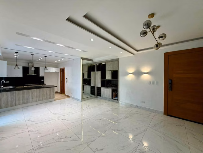 Apartamento en venta en Evaristo Morales dos habitaciones 130 mts2 - Imagen 2