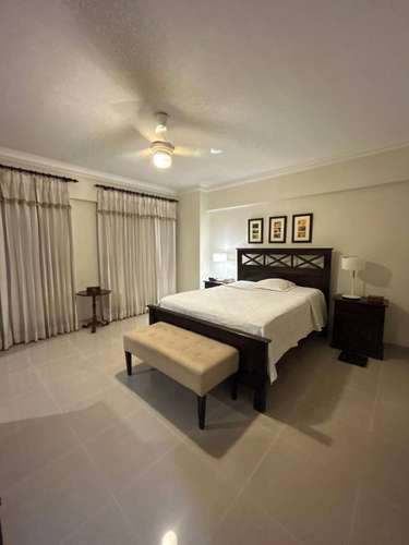 Elegante apartamento en venta en Evaristo Morales - Imagen 5
