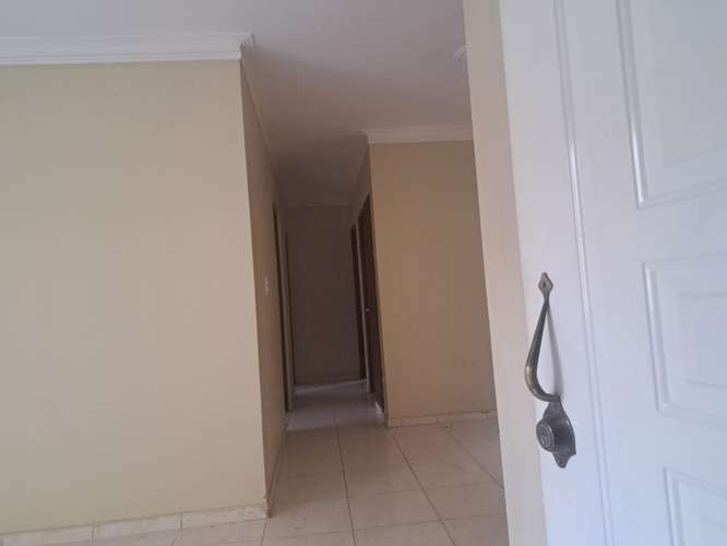 Alquilo Apartamento 2do piso, 3 Habitaciones, Km14 Aut. Duarte. - Imagen 3