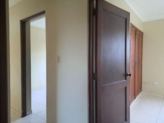 Alquilo Apartamento 2do piso, 3 Habitaciones, Km14 Aut. Duarte. - Imagen 12