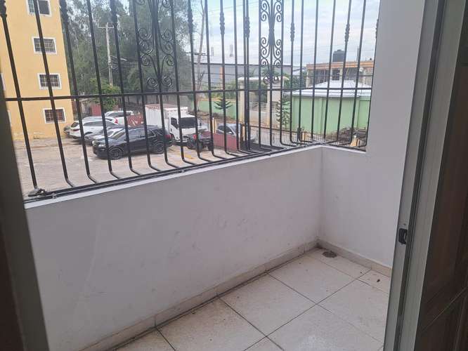 Alquilo Apartamento 2do piso, 3 Habitaciones, Km14 Aut. Duarte. - Imagen 10