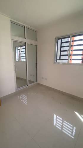 Apartamento en alquiler, 3 Habitaciones, en la Jacobo Majluta, con piscina - Imagen 10