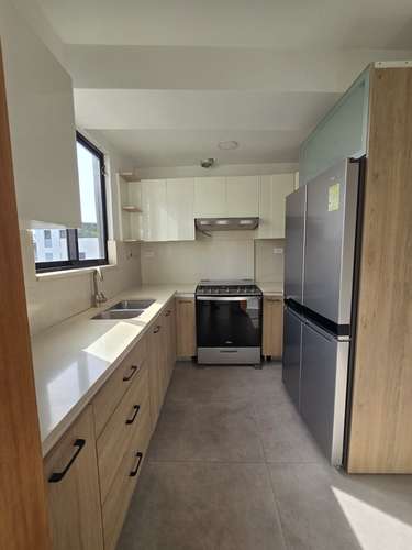 Apartamento con línea blanca, 2 Habitaciones, en Evaristo Morales, Picuzzi, Gym - Imagen 6