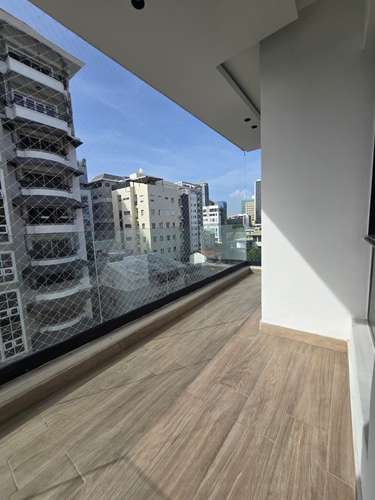 Apartamento con línea blanca, 2 Habitaciones, en Evaristo Morales, Picuzzi, Gym