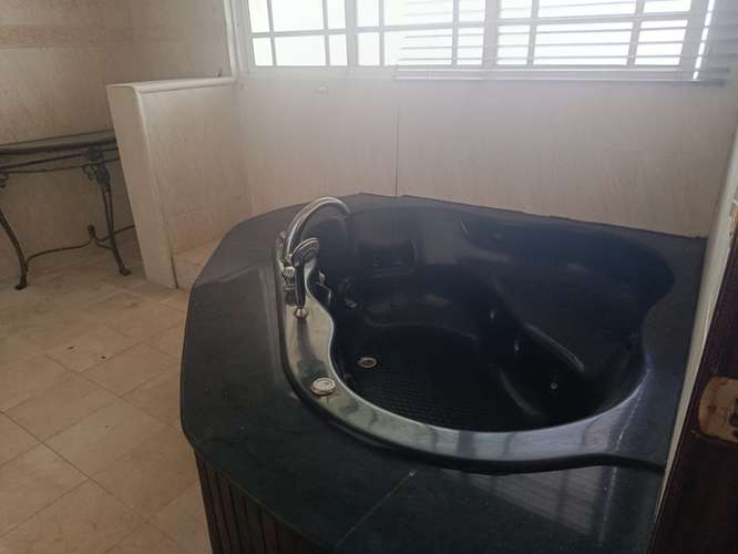 Amplia Casa en Alquiler, 4 Habitaciones, Altos De Arroyo Hondo II, Piscina, Terraza - Imagen 7