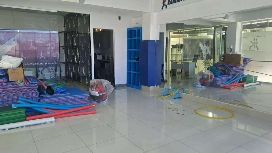 Local Comercial en alquiler en la Castellana - Imagen 4