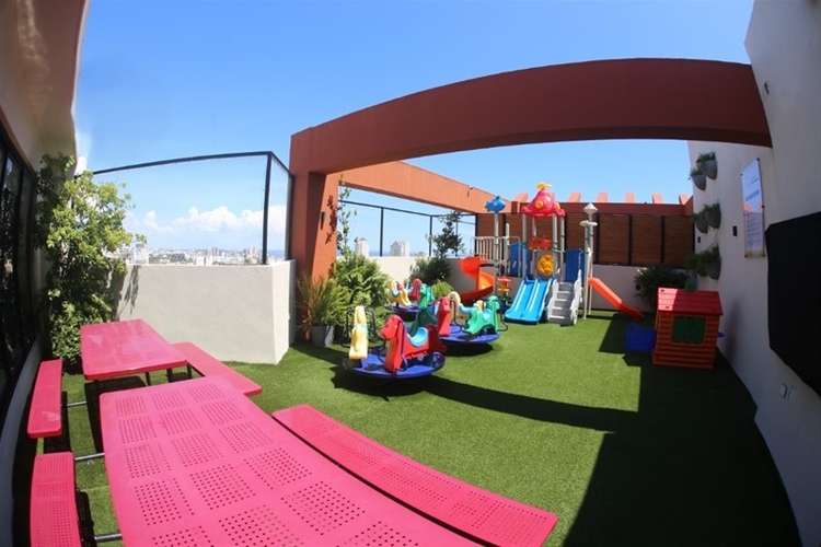 Apartamento Amueblado, 2 Habitaciones, Bella Vista, Cine, Piscina con vista al mar - Imagen 4