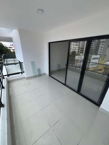 Bella Vista: Apartamento de 3 Habitaciones por US$277,000 - Imagen 1
