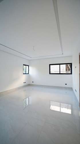Casa de Lujo en Venta en Santiago de los Caballeros / Gurabo de 4 habitaciones  - Imagen 17