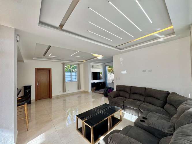 Casa en venta en Gurabo / Santiago de los Caballeros de 2 Habitaciones  - Imagen 9