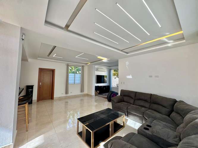 Casa en venta en Gurabo / Santiago de los Caballeros de 2 Habitaciones  - Imagen 8
