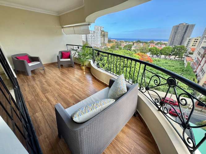 Apartamento de 3 Habitaciones con Vista al Mar en La Esperilla | Venta y Alquiler Amueblado - Imagen 5