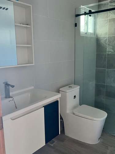 Apartamento en renta en torre alta con vista al mar 