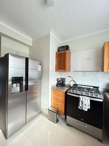 Moderno apartamento en renta de 3 habitaciones en La Esperilla - Imagen 4