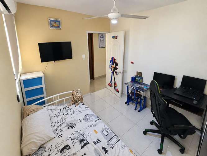 Apartamento en venta en Carmen Renata lll RD$ 2.5MM 4to piso  Remodelado    2 habitaciónes con su clóset  1 baño  Ba