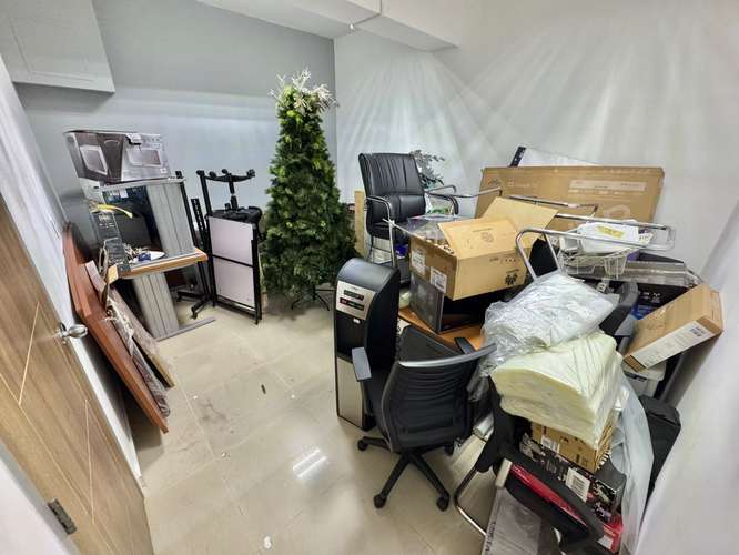 Oficina en Alquiler (Sin Mobiliario) ENSANCHE QUISQUEYA USD 780.00 (Mantenimiento e internet incluidos)  CARACTERÍSTICAS