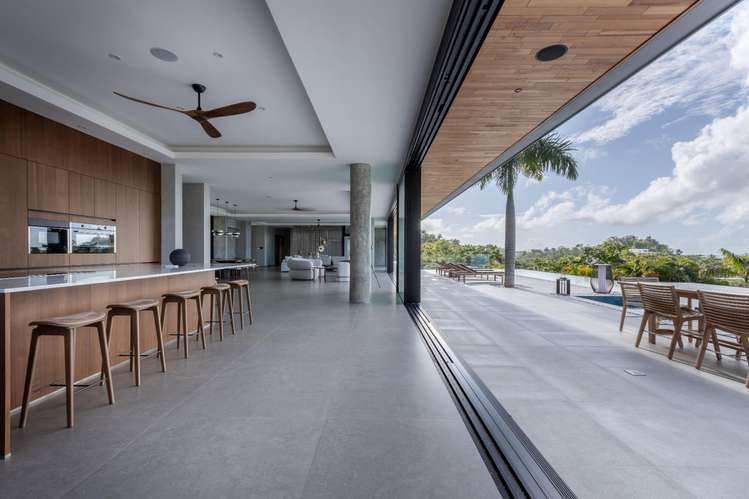 Venta | Villa de Lujo de 5 Habitaciones con Vista al Mar en Las Terrenas - Imagen 9