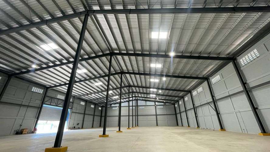 Nave Industrial 2100mts2 en Venta en Santo Domingo Oeste
