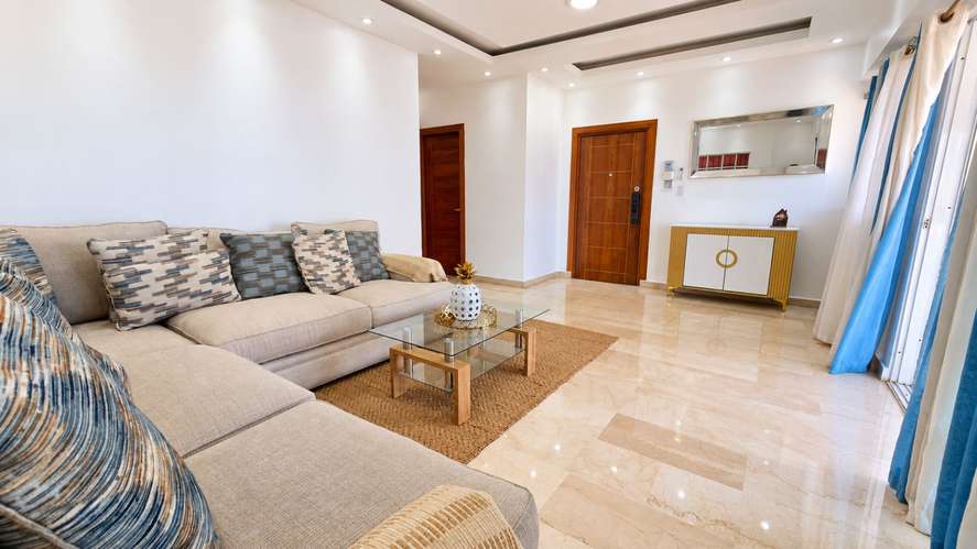 Penthouse de 1 nivel pisos completo, con 4 habitaciones, 4 baños y terraza - Imagen 17