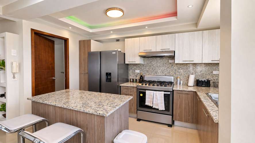 Apartamento en Torre Crux del Prado, Colinas del Arroyo, Piso 9no con vista despejada - Imagen 9