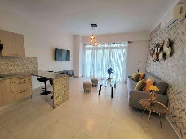 Apartamento en renta amueblado en Naco
