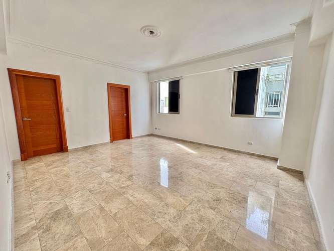 Apartamento en Venta LOS CACICAZGOS USD 535,000.00 Mantenimiento: RD$18,000.00  CARACTERÍSTICAS DEL APARTAMENTO:  - 277.