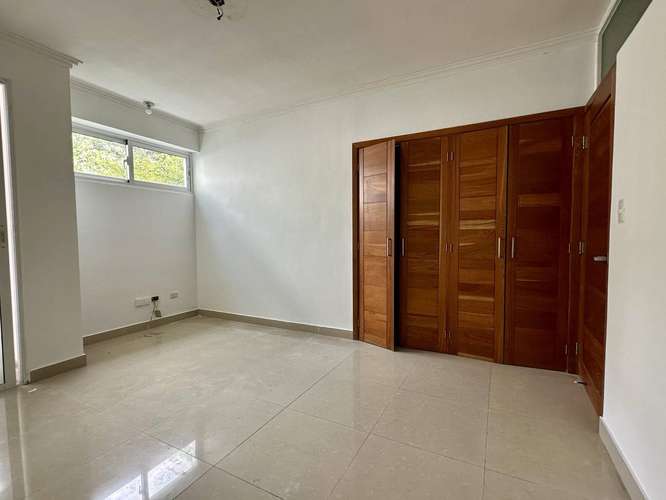 apartamento en Alquiler- Ens. Paraiso - Imagen 9