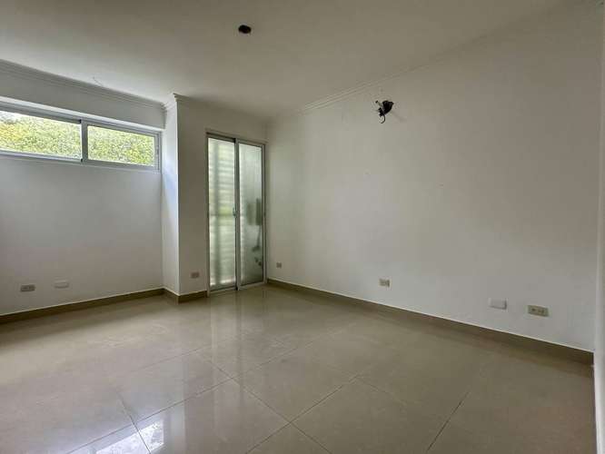 apartamento en Alquiler- Ens. Paraiso - Imagen 11