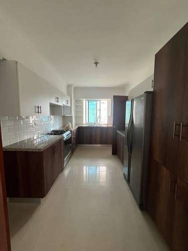 Apartamento en alquiler - Naco