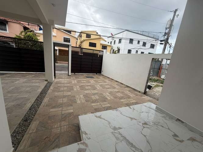  Exclusiva Casa en Venta – Mirador del Este San Isidro
