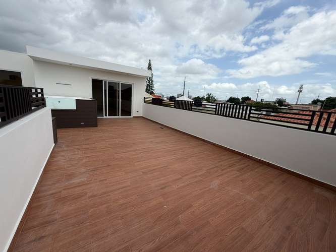  Exclusiva Casa en Venta – Mirador del Este San Isidro