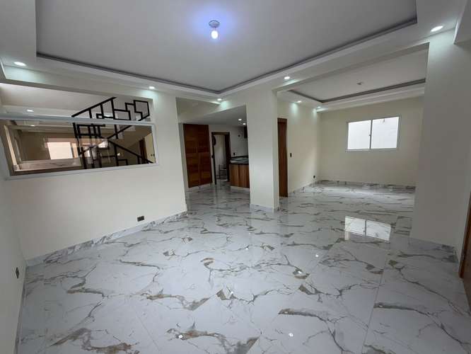  Exclusiva Casa en Venta – Mirador del Este San Isidro