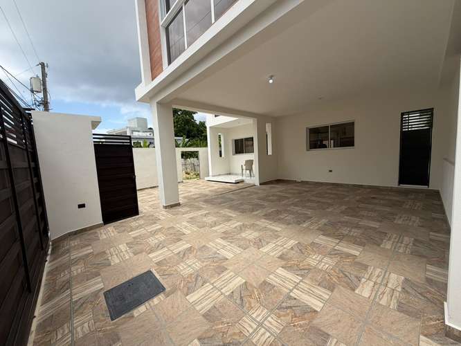 Exclusiva Casa en Venta – Mirador del Este San Isidro