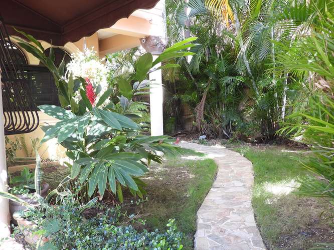 Casa en La Urbanización Italia Con Mucho Patio en venta 