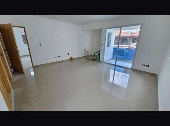 Casa en venta 2 niveles - Av. República de Colombia - Imagen 3
