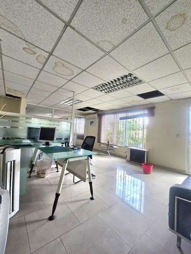Alquilo oficina Comercial en la Rómulo Betancourt - Imagen 5