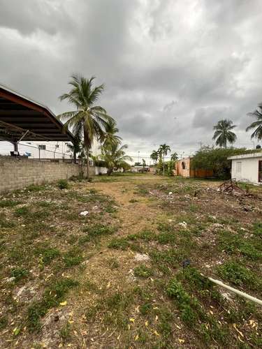 Terreno cerca del Aeropuerto Las Americas - Imagen 2