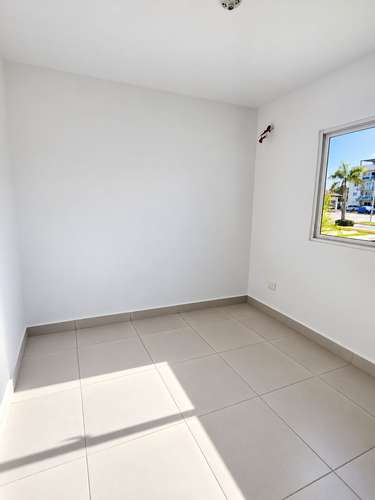 RESIDENCIAL CRISFER PUNTA CANA ·  APARTAMENTO EN ALQUILER · PRIMER NIVEL CON PATIO