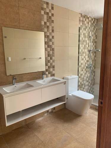Apartamento en venta en el Evaristo Morales de 3 Habitaciones - Imagen 4
