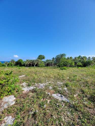  VENDO TERRENO FRENTE AL MAR EN REPÚBLICA DOMINICANA    Ubicación: Boca de Yuma, Higüey, Provincia La Altagracia, 